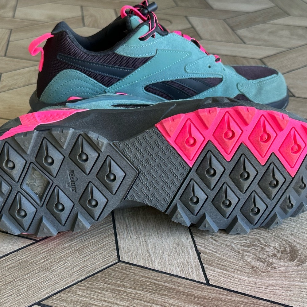 Reebok Women’s Aztrek Double Mix Trail - Picture 8 of 9